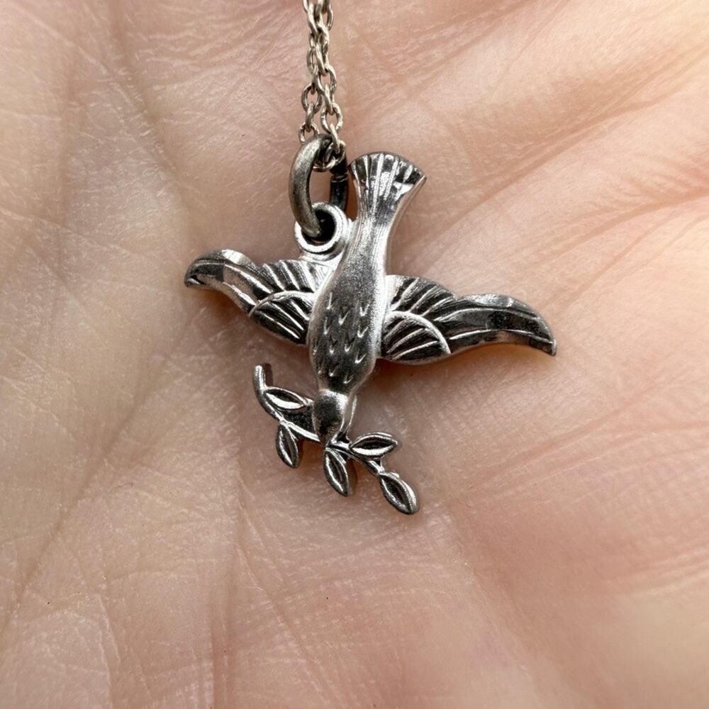 Vtg Signed THEDA STERLING Pendant Necklace Dainty Silver Dove Bird Olive Peace